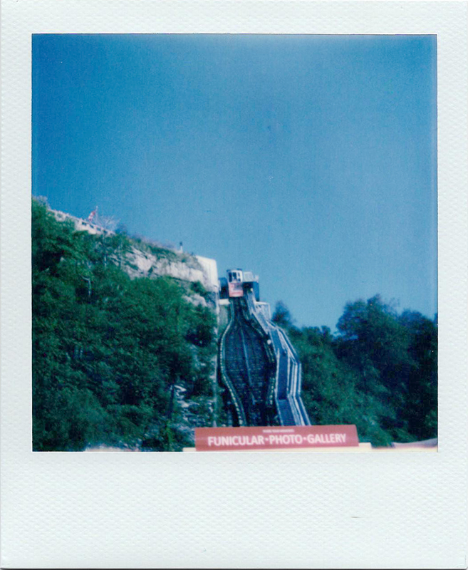 Niagara Falls funicular, Nov 2019.<br>Polaroid OneStep2, i-Type film